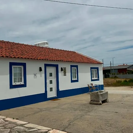 Hébergement de vacances Casa Isqueiro Cela (Leira)